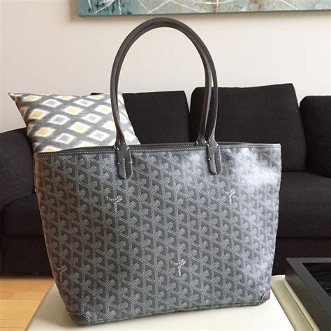 goyard artois bag price